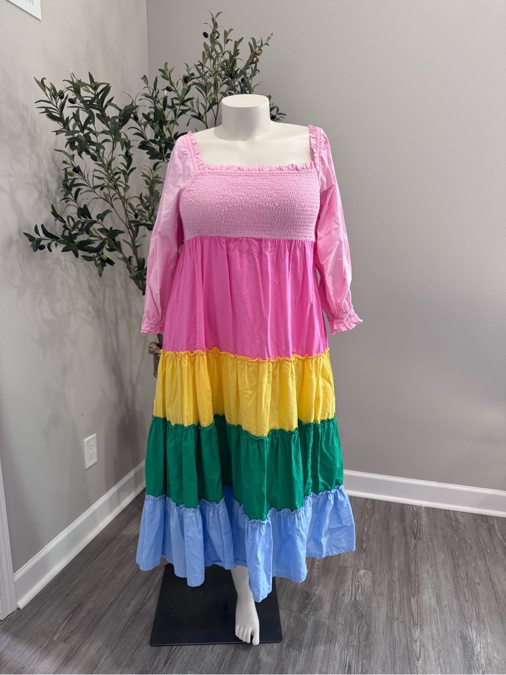 Crown & ivy dress 👗